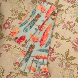 Scarves handmade kids with the fringe polar fleece feathers colorful nice warm